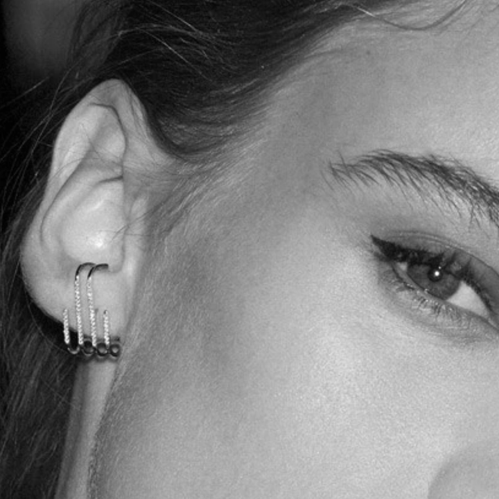 w earring